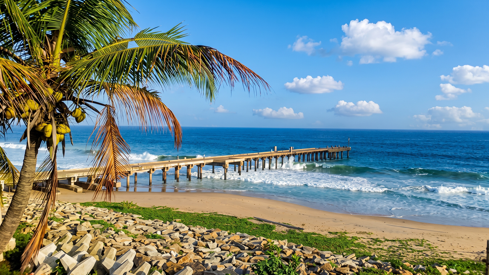Hotel Near Colachel Beach | Highness Park
